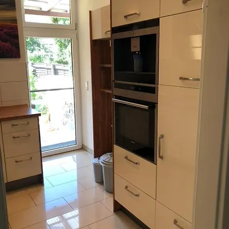 Apartment An Der Gruenen Clara